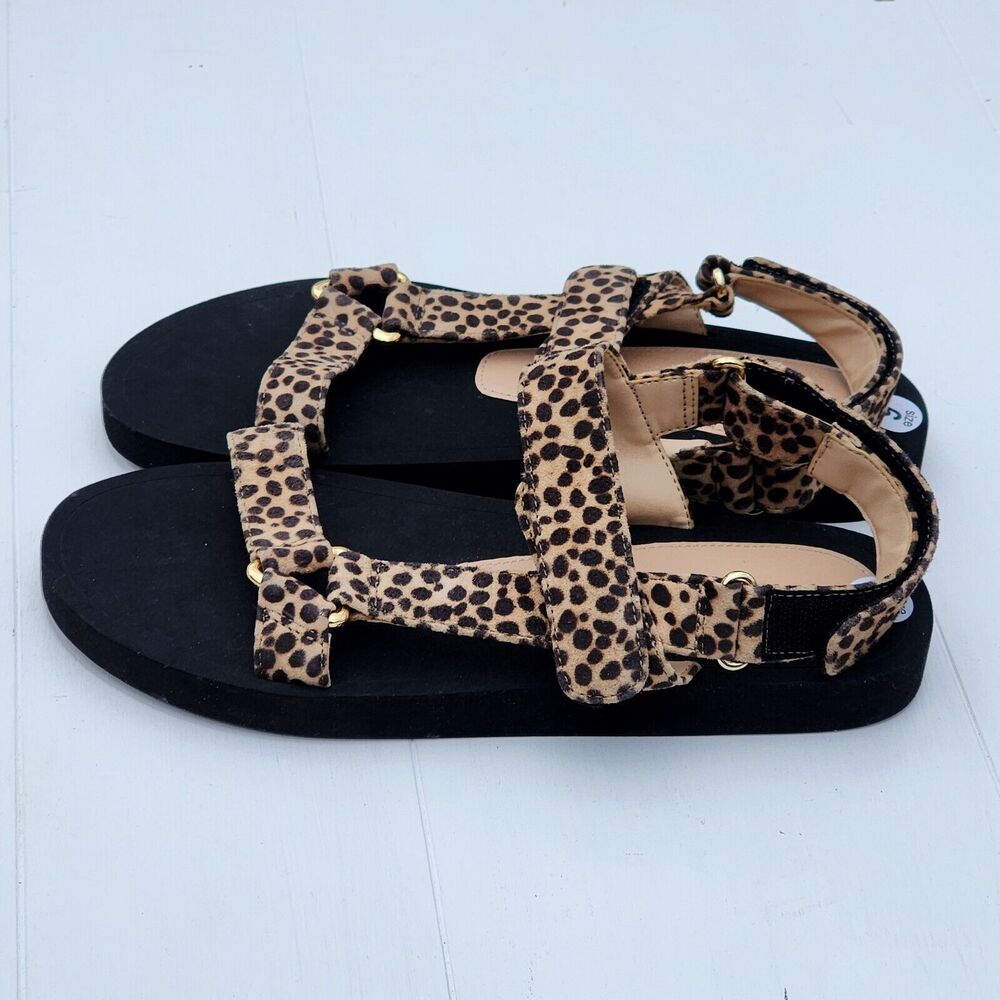 Stuart Weitzman Wmn Brown Cheetah Print Suede Vai… - image 6